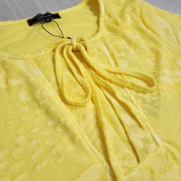 NEW Cativa Vibrant Yellow Tiered Dress Lace Floral Size Small Romantic Babydoll - Picture 7 of 16